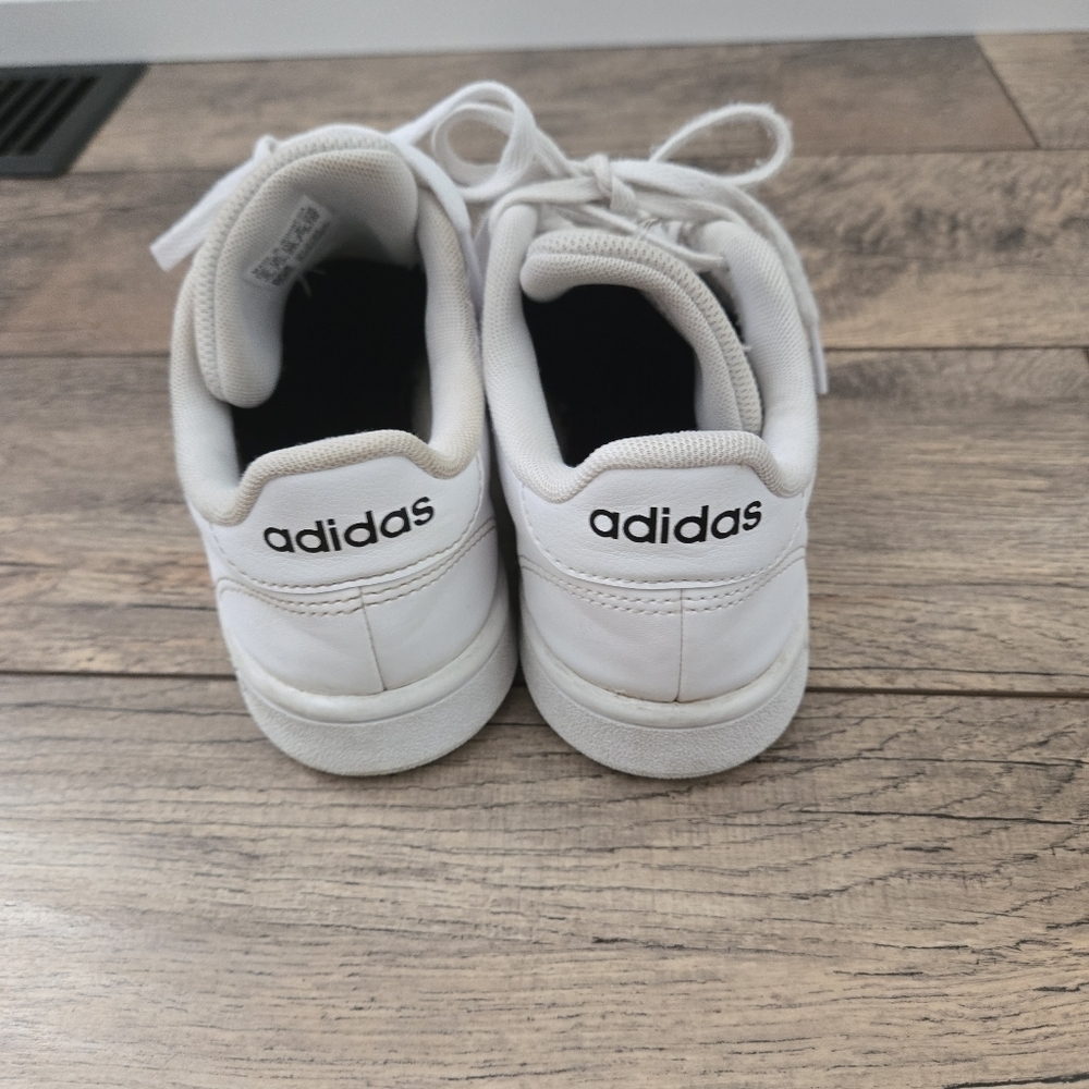 Adidas White and Black Size 5 Womens Sneakers - Picture 11 of 12